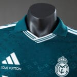 Camiseta Real Madrid Visitante 26/27
  Verde Adultos [PLAYER VERSION] - Imagen 2
